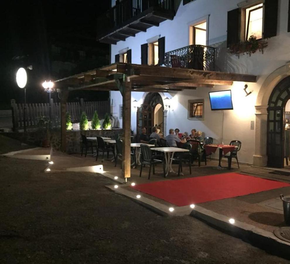Villa Corona Tenno Exterior photo